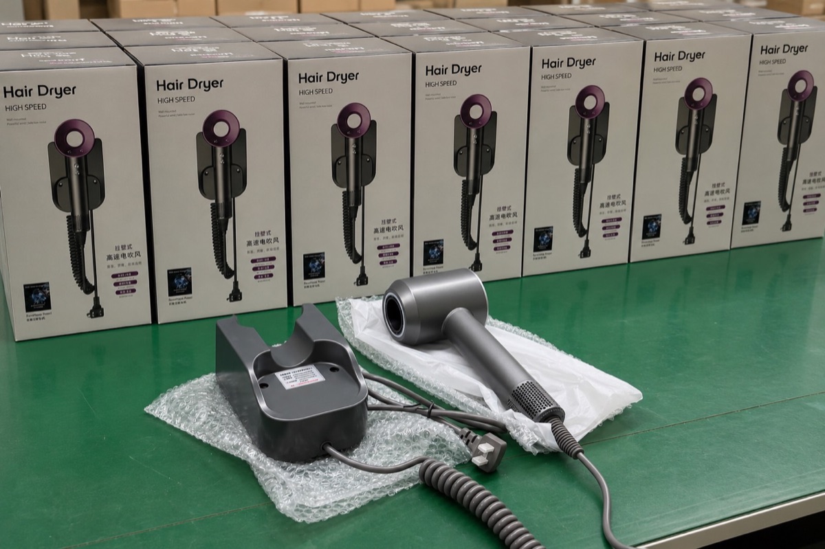 Revisión de empaque y accesorios para pedido OEM
